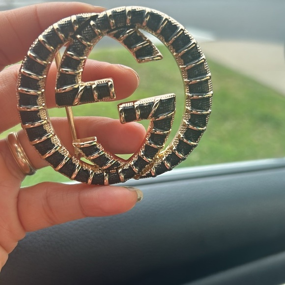 GUCCI GG MONOGRAM GOLD & BLACK BUCKLE - Picture 4 of 6